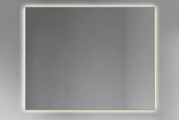 ESPEJO RECTANGULAR CON CONTORNO ORO RETROILUMINADO SIN TOUCH